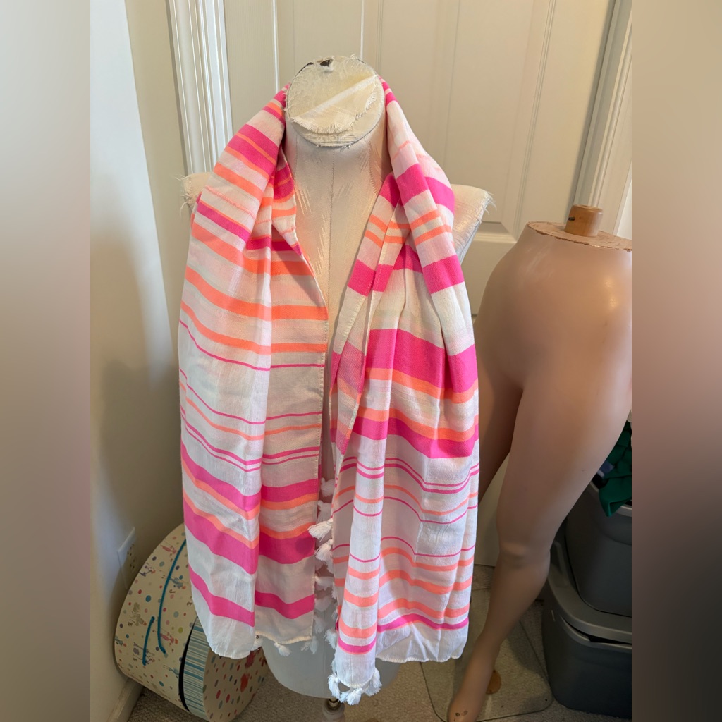 Stella  Dot Pink And White ScarfWrap Used As Sarong